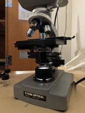 Microscopio Kyowa Optical