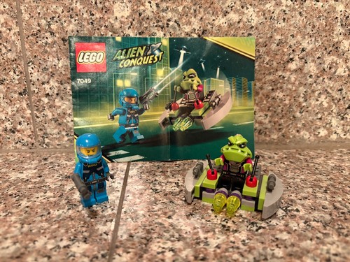 Lego space alien - lego, striker