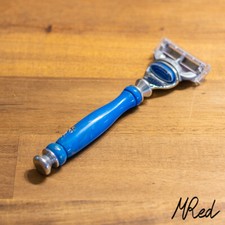 RESINA PREGIATA BLU-ORO rasoio