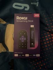 Roku Streaming Stick HD 2025 - Dispositivo di streaming HD Roku per TV con telecomando vocale