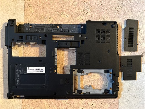 Bottom case cover - bottom,
