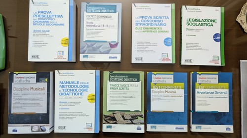 Set libri concorsi scolastici