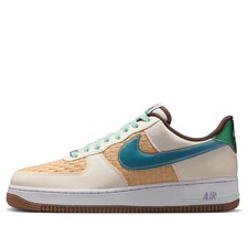Nike Air Force 1 Low Retro QS