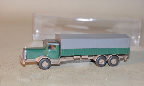 Wiking autocarro mercedes - wiking,