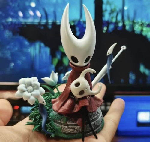 Action figure hornet hollow - action,