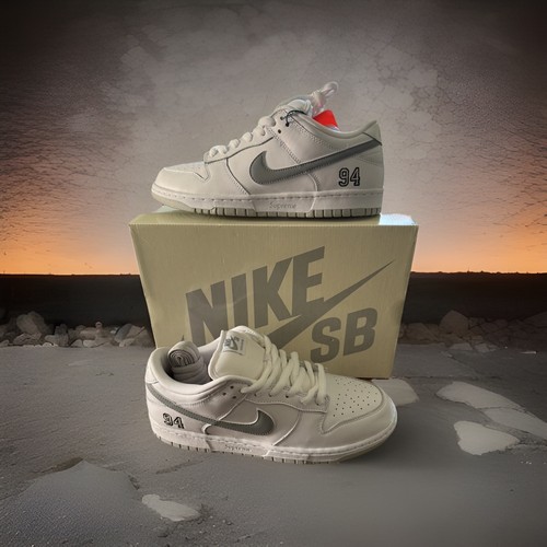 Supreme nike dunk low white - sb,