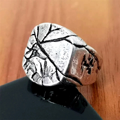 Anello con sigillo piatto