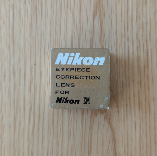 Nikon obiettivo di - em,