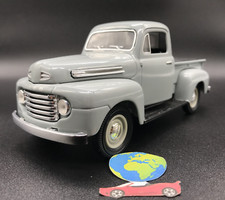 Liberty Ford 1948, modello in scala 1:24 - 1:25, (1561) , vintage