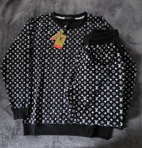Louis vuitton monogram - louis,