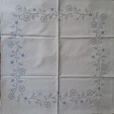 Centro tavola Quadrato Centrino Servizio The Lino mis.90x90cm Grigio Floreale