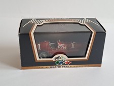 BRUMM 1:43 B111 MASERATI 8 CIL
