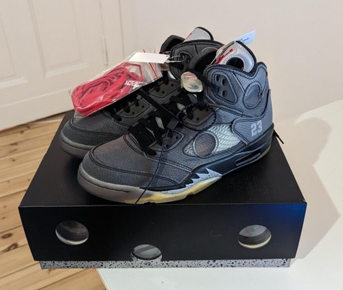 Nike air jordan retro - 5,