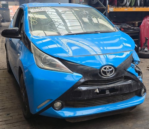 Dado ruota toyota aygo - dado,
