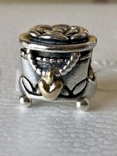 pandora charm Porta Gioie Fuori Produzione. 