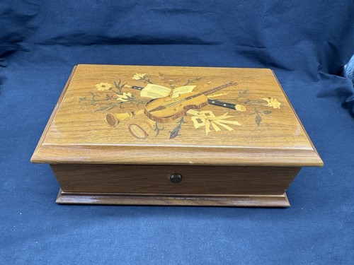 Music box vintage reuge - vintage,