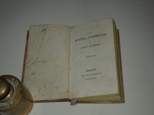 Libro antico divina - libro, antico-la