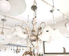 Lampadario In ferro battuto