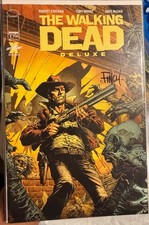 The Walking Dead Deluxe #1
