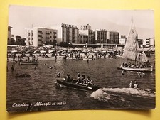 Cattolica (Rimini). Alberghi al mare.