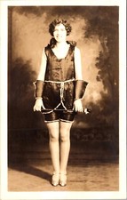 BELLA GIOVANE DONNA CHE