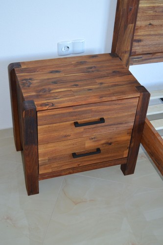 Comodino tavolino con - , 2