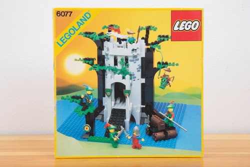 Lego castle 6077 - castle,