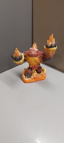 Skylanders giants hot - giants,