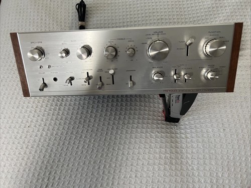 Amplificatore integrato