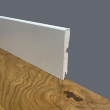 BATTISCOPA ZOCCOLINO passacavo