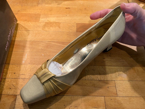 Scarpe décolleté eleganti