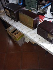 Antica radio a valvole