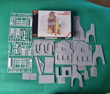 MINIART 1/35 CZECH CITY