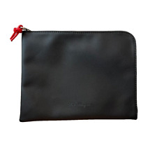 salvatore ferragamo pouchette nera