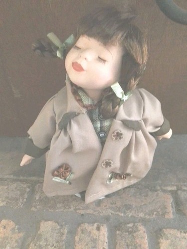 Bambola porcellana vintage - porcellana,