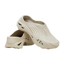 Crocs Echo Wave Tinta Mandorla