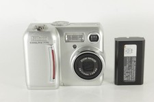 Nikon Coolpix E775 Silver
