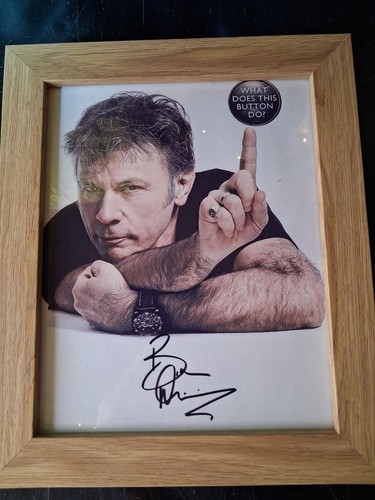 Iron maiden hand signed - hand,