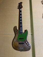 Bacco basso chitarra elettrica