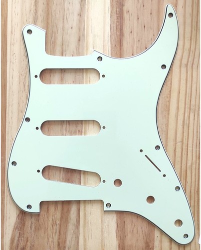 Pickguard mint green sss ply - sss, 3
