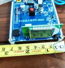 Trasmettitore FM 0,5W PLL Stereo 85-108MHz Stazione di trasmissione radio digitale + alimentazione