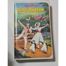 Original Walt Disney's Mary Poppins VHS Home Video Clamshell Case