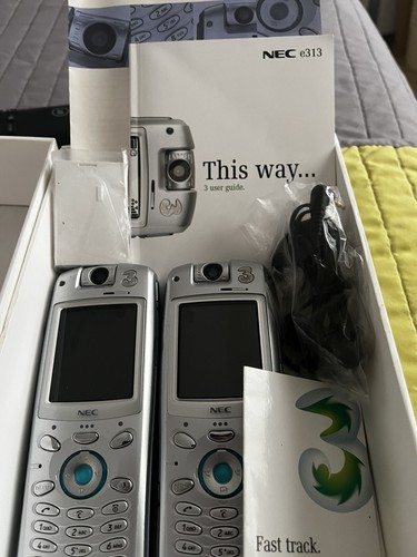 Pacchetto telefoni cellulari