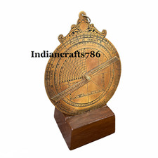 Antico astrolabio ottone