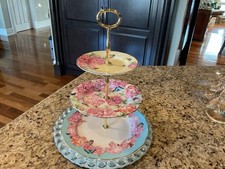 Royal Albert Miranda Kerr