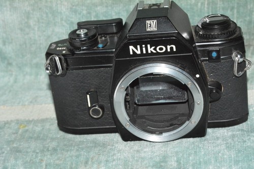 Nikon nera - (2-6355316),