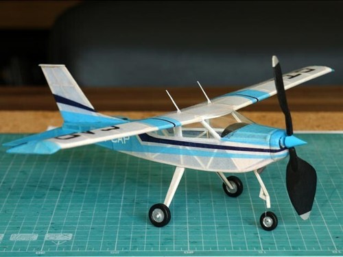 Cessna cardinal rubber - cessna,