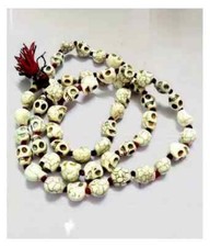 Dea Kali Nar mund mala