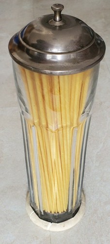 Distributore cannuccia fontana