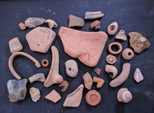 Grande lotto antichi frammenti in terracotta e altro peso g.1349